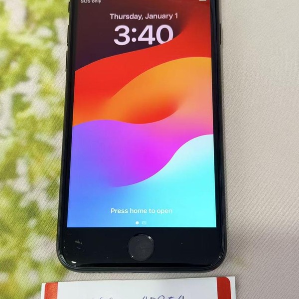 Apple iPhone SE 2nd Gen 2020 - Unlocked, 64 GB, Black, A2275