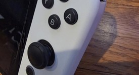 Mint
													Nintendo Switch - OLED - White, 64 GB, photo 2 of 5