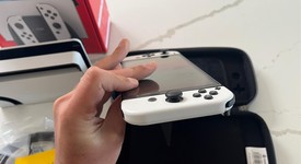 Mint
													Nintendo Switch - OLED - White, 64 GB, photo 3 of 6