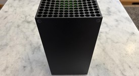 Mint
													Xbox Series X (2020) - Black, 1 TB, standard, photo 2 of 7