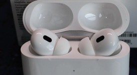 Used
													Apple AirPods Pro 2 - USB-C, photo 5 of 16