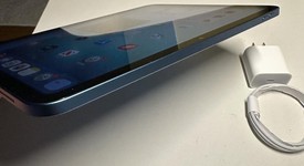 Mint
													Apple iPad 11th Gen - Wi-Fi, Blue, 128 GB, A3354, photo 4 of 6