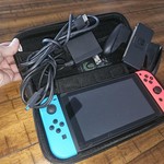 Mint Nintendo Switch - 32 GB, Red & Blue