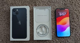 Mint
													Apple iPhone 13 - Unlocked, Midnight, 128 GB, A2482, photo 2 of 11