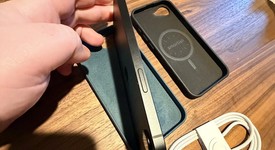 Mint
													Apple iPhone 16e - Unlocked, Black, 128 GB, A3212, photo 5 of 9