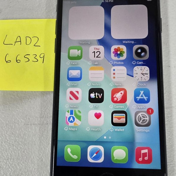 Apple iPhone SE 3rd Gen 2022 - Unlocked, 128 GB, Midnight, A2595