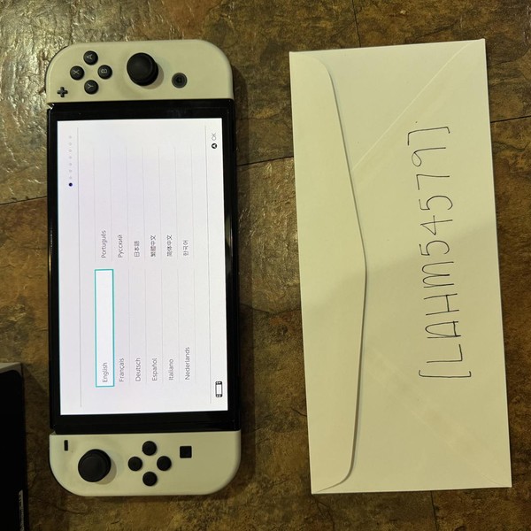 Nintendo Switch - OLED - 64 GB, White