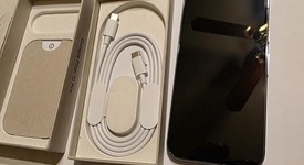 Mint
													Google Pixel 10 Pro - Unlocked, Moonstone, 128 GB, G4QUR, photo 2 of 9