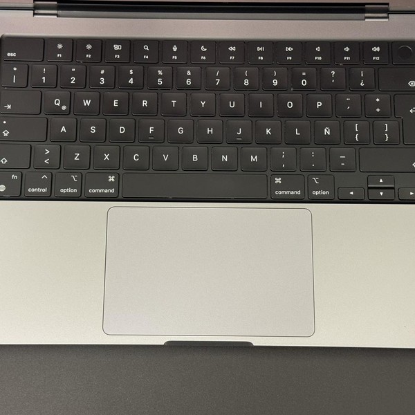 MacBook Pro 2023 - 14 inch - 1 TB, Gray, 32 GB, Apple M2 Max