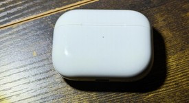 Used
													Apple AirPods Pro 2 - USB-C, photo 1 of 8