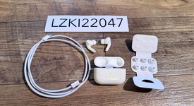 Used
													Apple AirPods Pro 2 - USB-C, photo 3 of 8