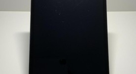 Fair
													Apple iPad 9th Gen - Unlocked, Gray, 64 GB, A2603, photo 3 of 5