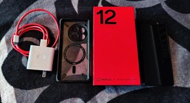 Good
													OnePlus 12 - Unlocked, Black, 512 GB, 16 GB, CPH2583, photo 1 of 7