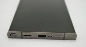 Mint
													Samsung Galaxy S24 Ultra - Verizon, Black, 256 GB, 12 GB, SM-S928U, photo 4 of 11