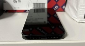 Mint
													Apple iPhone 16 Pro - Unlocked, Black, 256 GB, A3083, photo 5 of 8