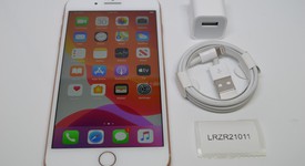 Good
													Apple iPhone 8 Plus - Unlocked, Gold, 64 GB, A1864, photo 1 of 11