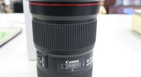Mint
													Canon EF 16-35mm f2.8 L III USM, photo 5 of 9