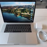 Mint MacBook Pro 2017 (With Touch Bar) - 15 inch - 512 GB, Silver, 16 GB, Intel Core i7