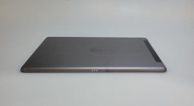 Fair
													Apple iPad 7th Gen - Unlocked, Gray, 128 GB, A2198, photo 4 of 7