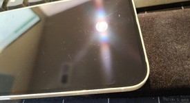 Good
													Apple iPhone 13 - TracFone, Starlight, 128 GB, A2482, photo 3 of 5
