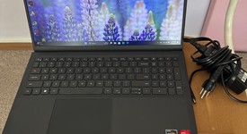 Mint
													Dell Inspiron Laptop, photo 4 of 7