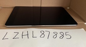 Good
													Apple iPad Mini 4 - Wi-Fi, Silver, 128 GB, photo 2 of 10