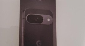 New
													Google Pixel 9 - Unlocked, Obsidian, 128 GB, 12 GB, G2YBB, photo 2 of 3