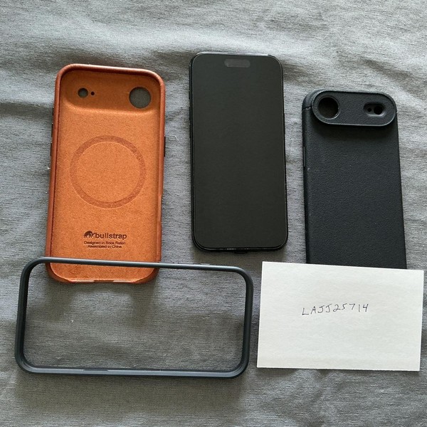 Apple iPhone Air - Unlocked, 512 GB, Space Black, A3260