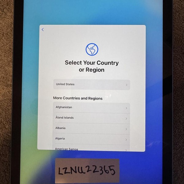 Apple iPad 10th Gen - Wi-Fi, 64 GB, Blue, A2696