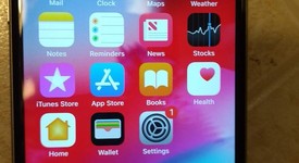 Good
													Apple iPhone 6 - AT&T, Silver, 16 GB, A1549, photo 3 of 4