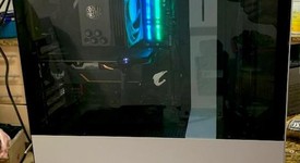 Mint
													Custom Gaming PC, photo 1 of 12