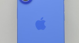 Mint
													Apple iPhone 16 - Unlocked, Ultramarine, 128 GB, A3081, photo 2 of 12