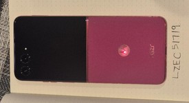 Mint
													Motorola Razr Plus (2024) - Unlocked, Pink, 256 GB, 12 GB, photo 5 of 18