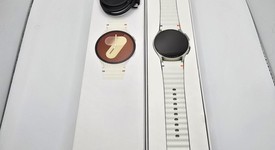 Mint
													Samsung Galaxy Watch7 - Unlocked, Cream, SM-L305U, 40mm, photo 1 of 6
