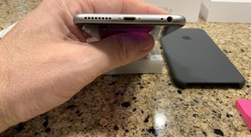 Mint
													Apple iPhone 6S Plus - Unlocked, Grey, 32 GB, A1687, photo 5 of 10