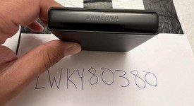 Good
													Samsung Galaxy Z Flip3 5G - Unlocked, Black, 128 GB, 8 GB, SM-F711U1, photo 5 of 12