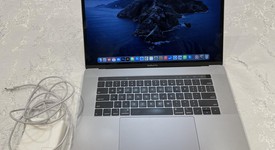Good
													MacBook Pro 2018 (With Touch Bar) - 15" - I9, Gray, 512 GB, 16 GB, photo 2 of 6