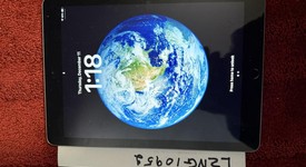 Good
													Apple iPad 6th Gen - Wi-Fi, Gray, 128 GB, A1893, photo 4 of 4