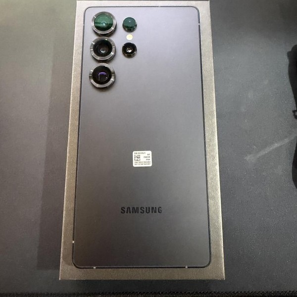 Samsung Galaxy S25 Ultra - Unlocked, 256 GB, Jetblack, 12 GB, SM-S938U1