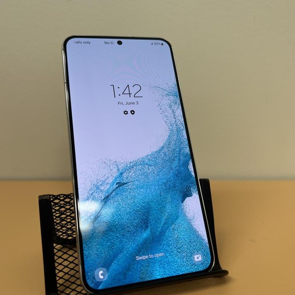 Samsung Galaxy S22 Plus - Unlocked, 256 GB, White, 8 GB, SM-S906U1