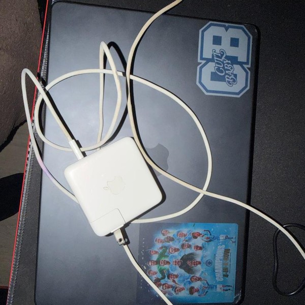 MacBook Pro 2021 - 14 inch - 512 GB, Silver, 16 GB, Apple M1 Pro 8-core