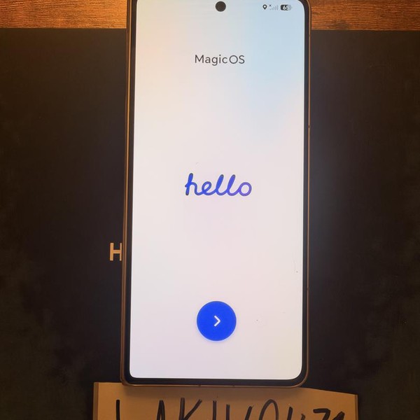 Honor Magic V5 - Unlocked Non-US, 512 GB, Brown, 16 GB