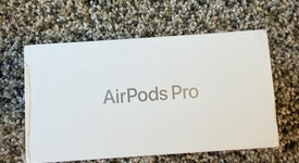 New
													Apple AirPods Pro 3, photo 3 of 4