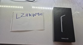 New
													Samsung Galaxy S25 - Unlocked, Icy Blue, 256 GB, 12 GB, SM-S931U1, photo 2 of 3