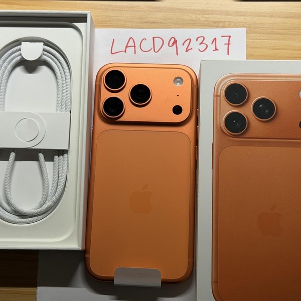 Apple iPhone 17 Pro - Unlocked, 256 GB, Cosmic Orange, A3256