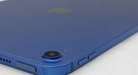 Good
													Apple iPad 10th Gen - Unlocked, Blue, 64 GB, A2757, photo 4 of 7