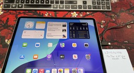 Good
													Apple iPad Pro 12.9" 6th Gen 2022 - Unlocked, Silver, 256 GB, photo 1 of 7