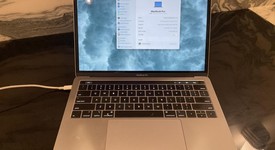 Good
													MacBook Pro 2019 - 13" - I5, Silver, 256 GB, 8 GB, photo 1 of 3