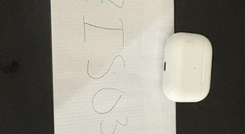 Used
													Apple AirPods Pro 1st Gen - MagSafe Case, photo 3 of 4