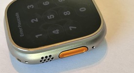 Good
													Apple Watch Ultra 2 49mm - Unlocked, Natural, A2986, photo 2 of 5